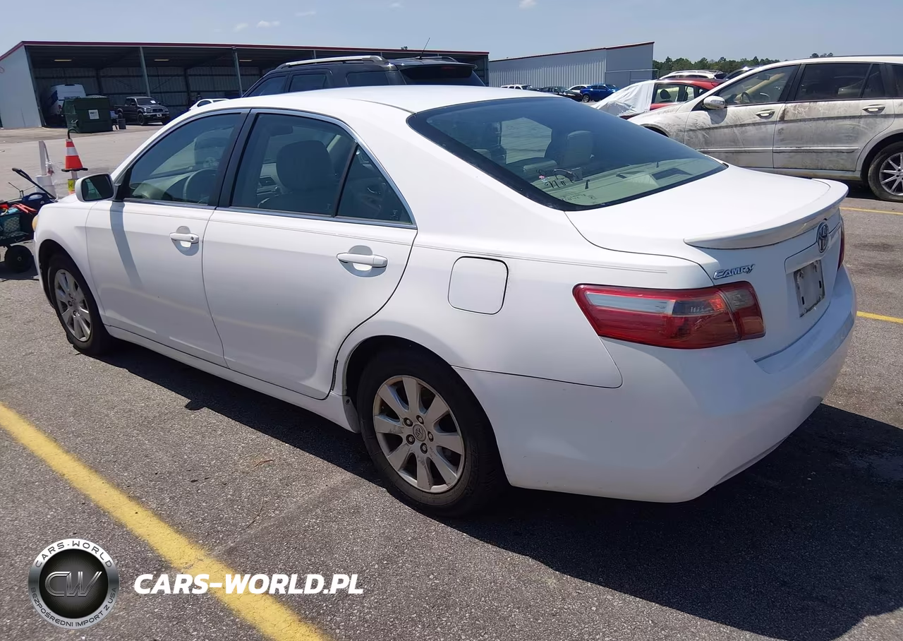 2007 Toyota Camry Xle VIN:4T1BE46K57U555762 - 3
