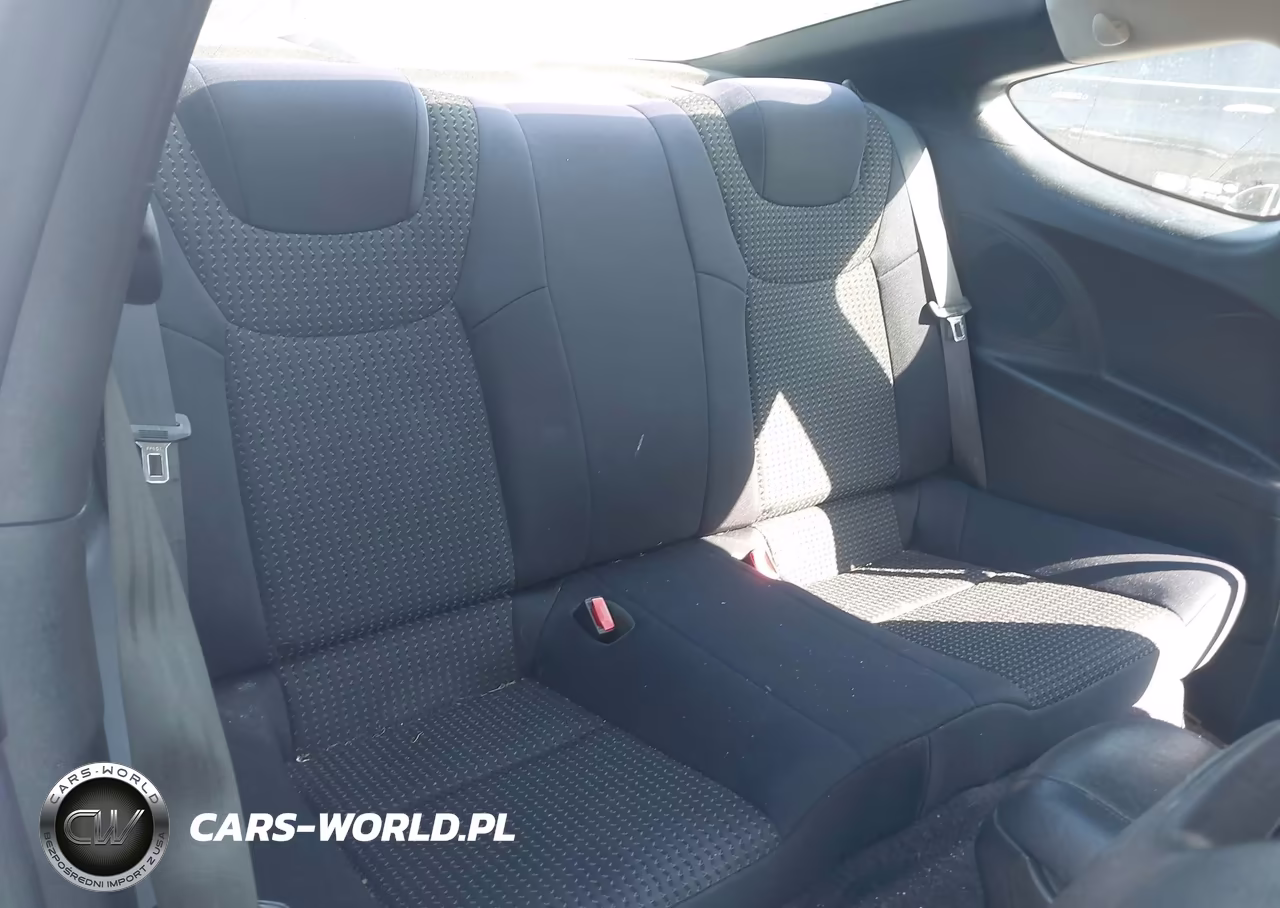 2011 Hyundai Genesis 2.0T VIN:KMHHT6KD8BU056577 - 8