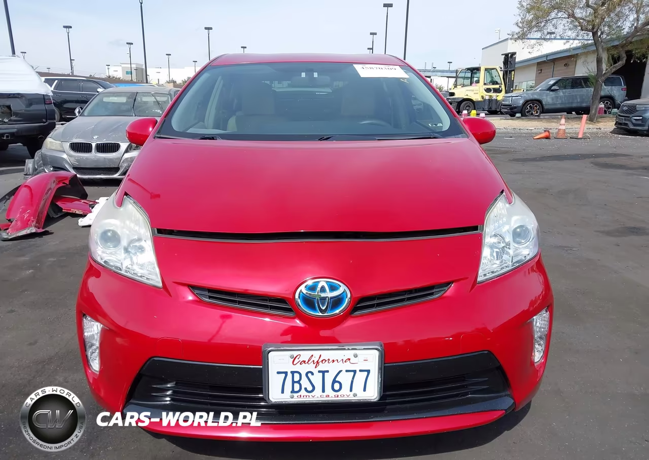 2013 Toyota Prius Three VIN:JTDKN3DU5D5648306 - 13