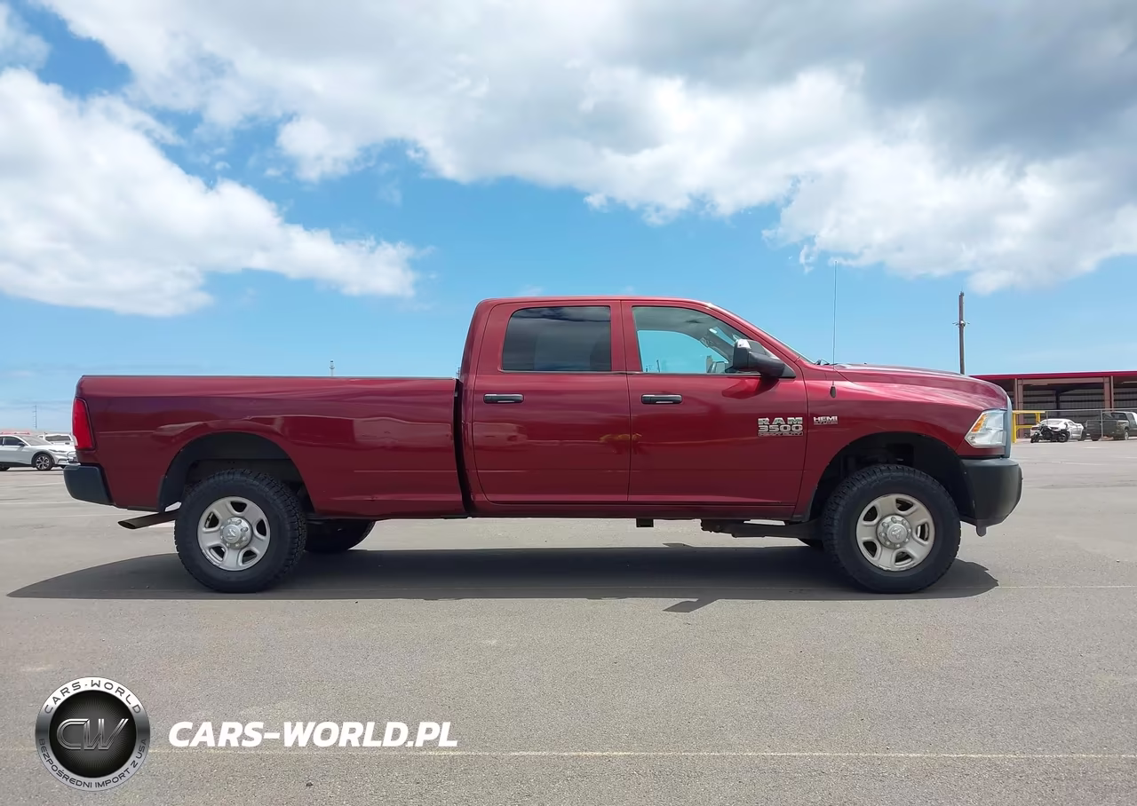 2018 Ram 3500 Tradesman 4X4 8' Box VIN:3C63R3GT2JG421548 - 18