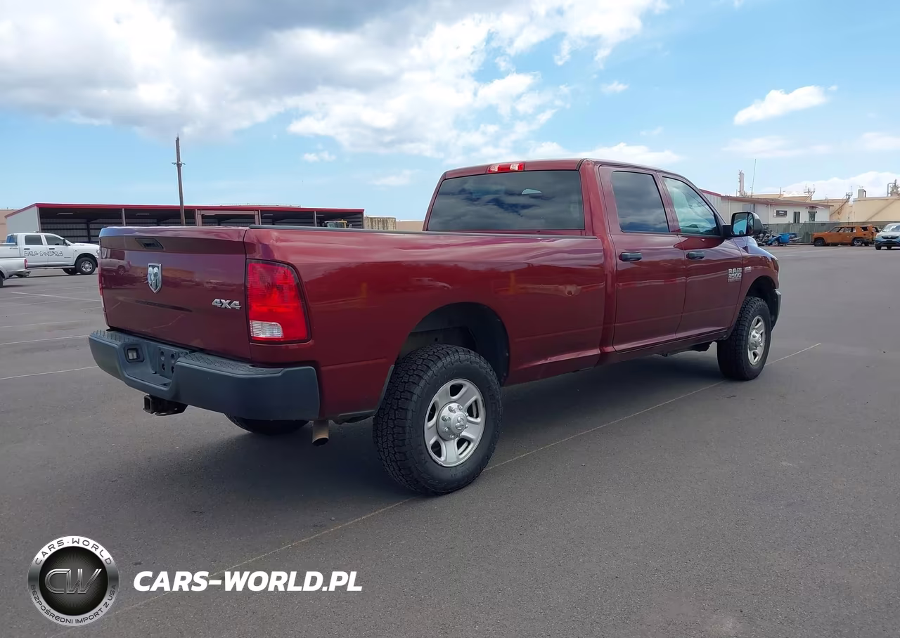 2018 Ram 3500 Tradesman 4X4 8' Box VIN:3C63R3GT2JG421548 - 4