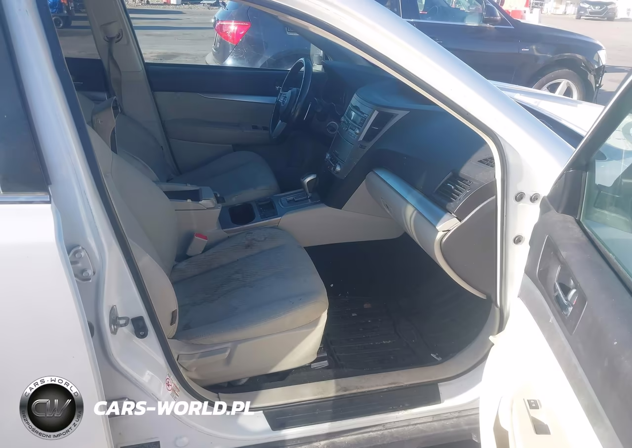 2011 Subaru Outback 2.5I Premium VIN:4S4BRBCC0B3397092 - 5
