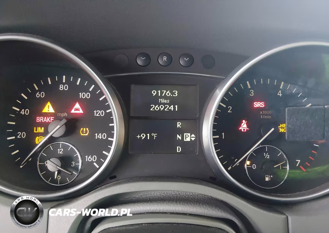 2011 Mercedes-Benz Ml 550 4Matic VIN:4JGBB7CBXBA661715 - 7