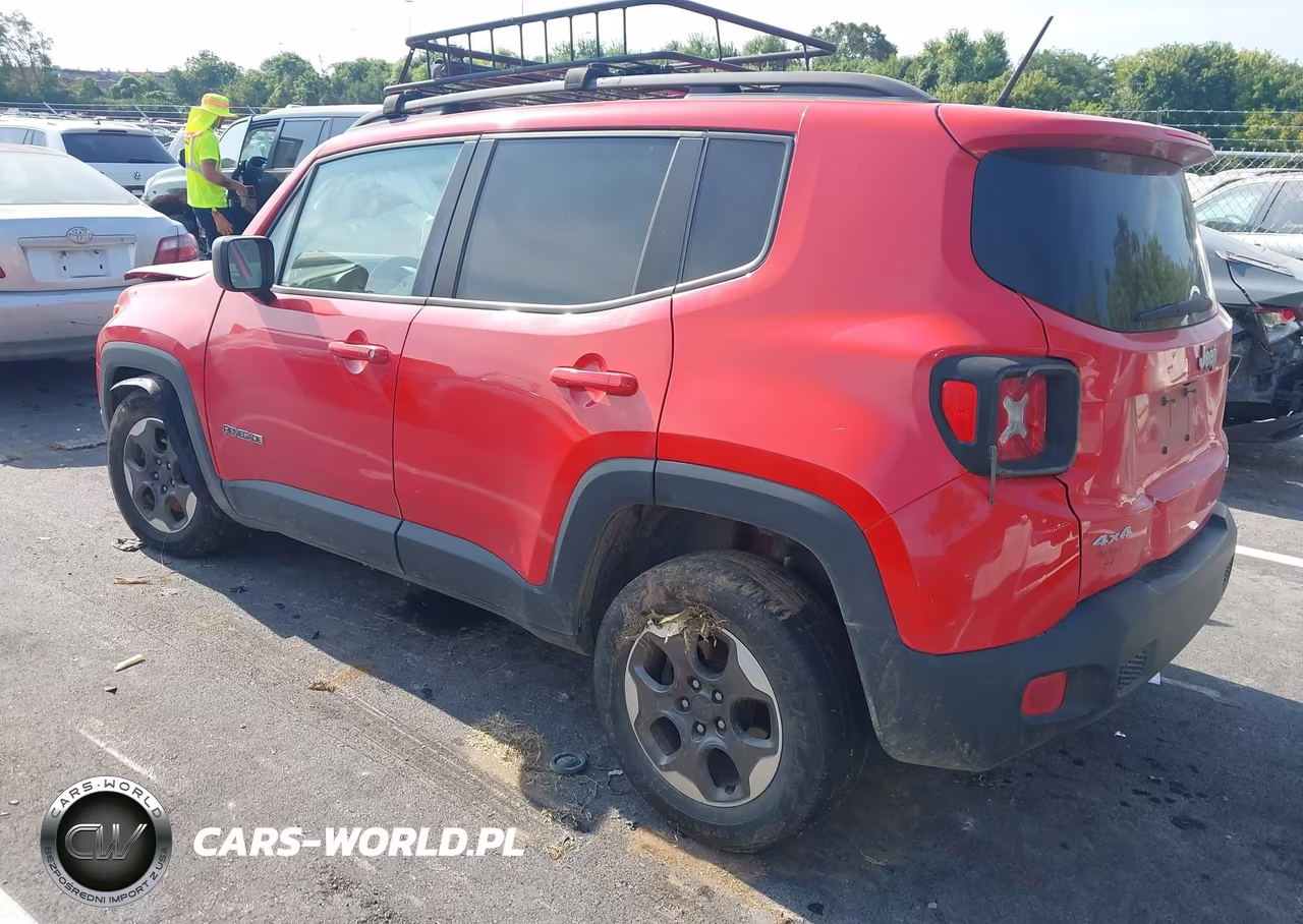 2016 Jeep Renegade Sport VIN:ZACCJBAT9GPE42696 - 3