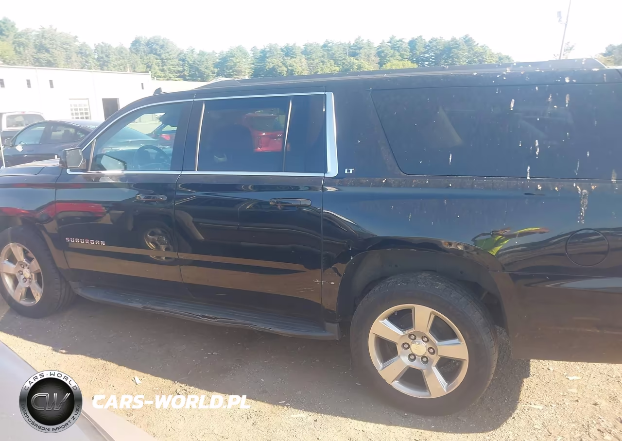 2018 Chevrolet Suburban Lt VIN:1GNSKHKC2JR289718 - 14