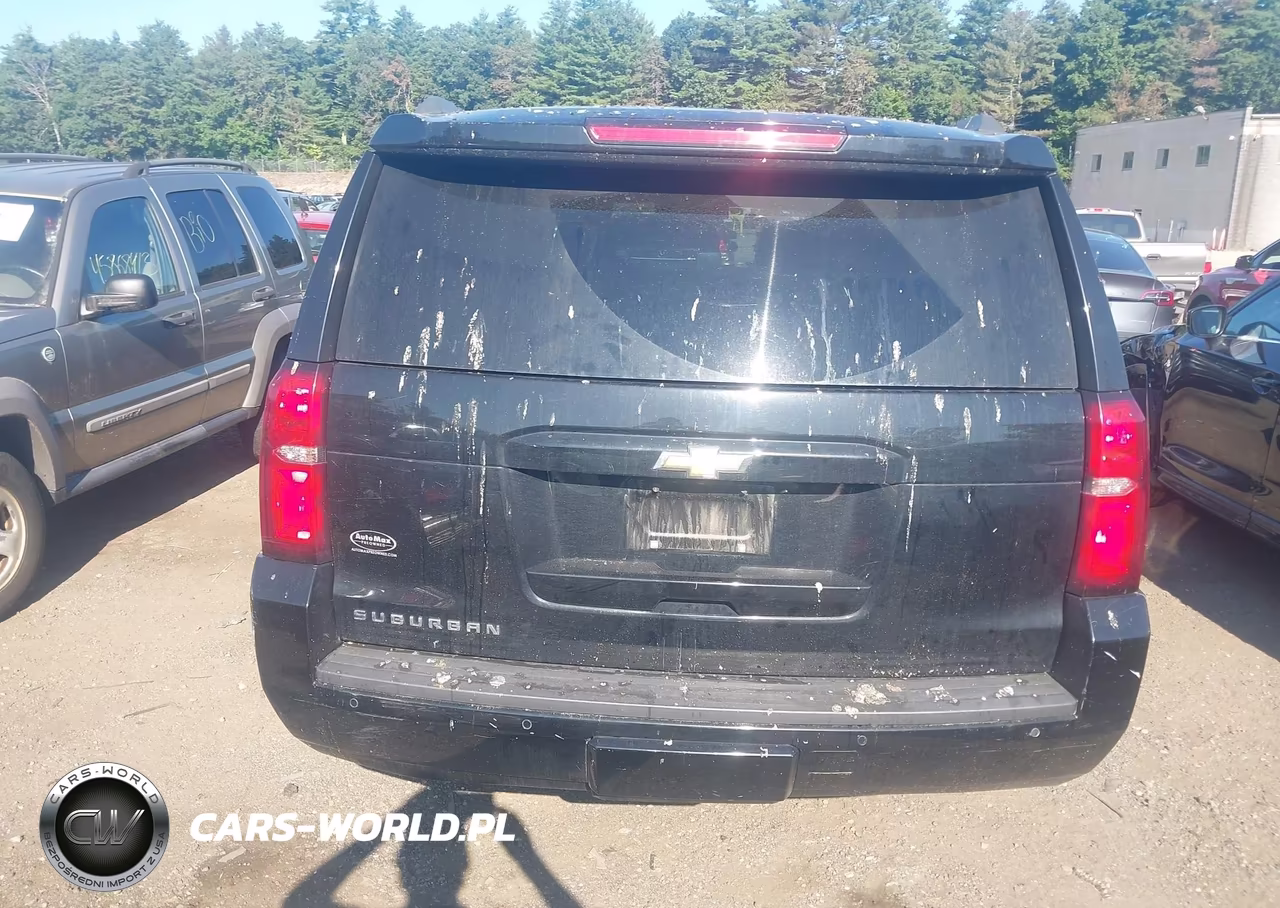 2018 Chevrolet Suburban Lt VIN:1GNSKHKC2JR289718 - 16