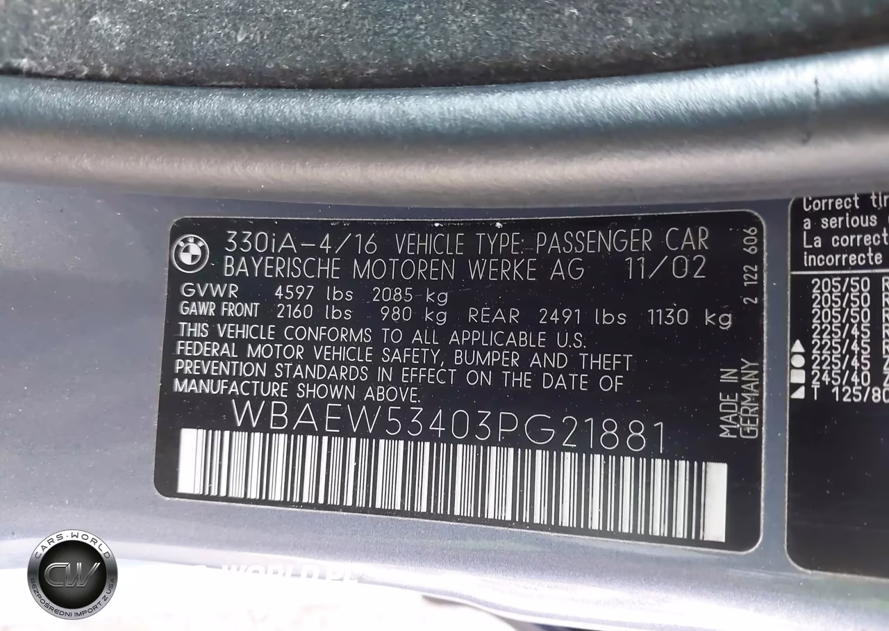 2003 BMW 330Xi VIN:WBAEW53403PG21881 - 9