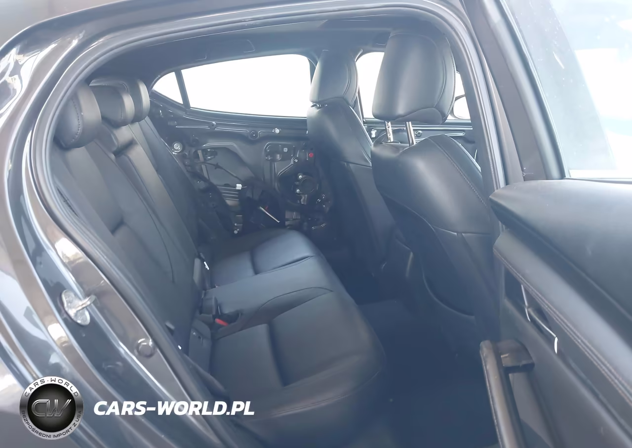 2021 Mazda Mazda3 Preferred VIN:JM1BPALL6M1402976 - 8