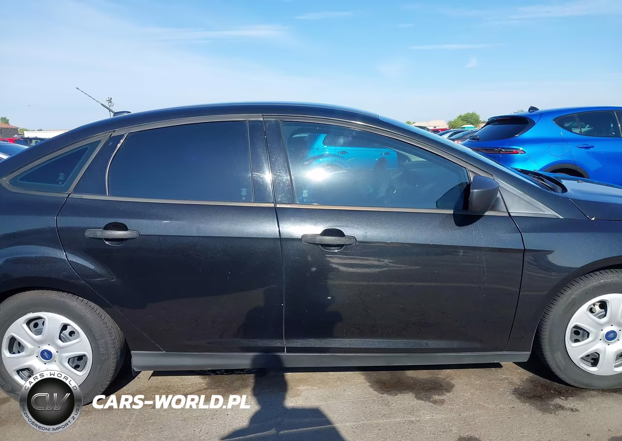 2013 Ford Focus S VIN:1FADP3E2XDL313771 - 13