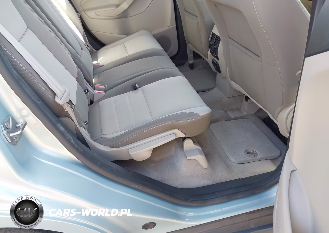 2013 Ford C-Max Hybrid Se VIN:1FADP5AU5DL537050 - 8