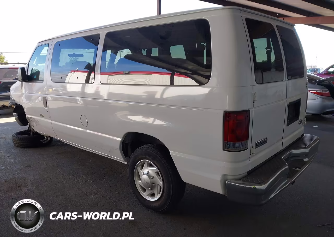 2006 Ford E-350 Super Duty Chateau-Xl-Xlt VIN:1FBNE31L46HA47807 - 3