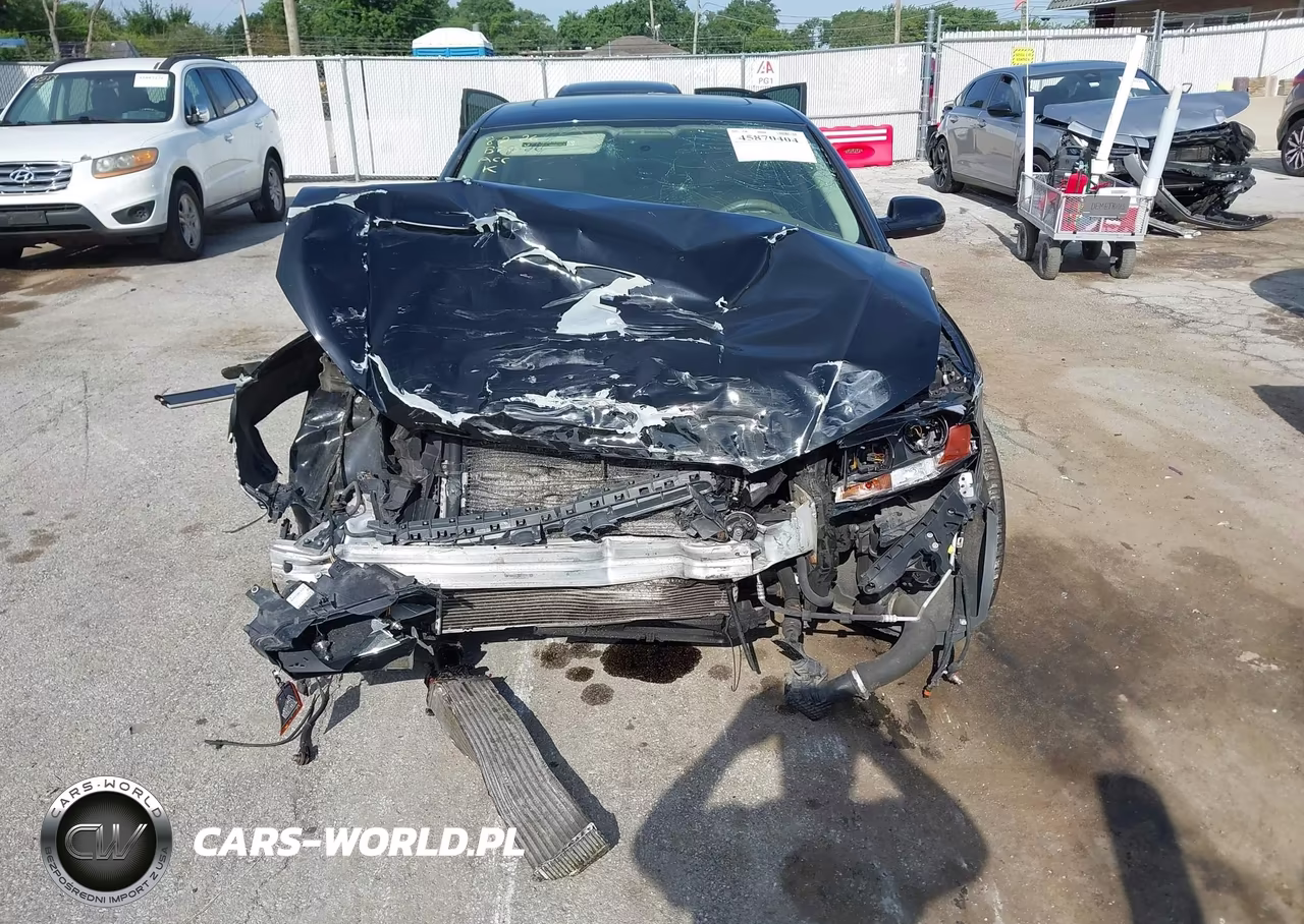 2010 Audi A4 2.0T Premium VIN:WAUBFAFL3AN047474 - 13