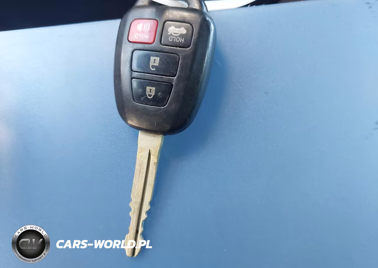 2016 Toyota Corolla S Plus VIN:5YFBURHE8GP561130 - 11