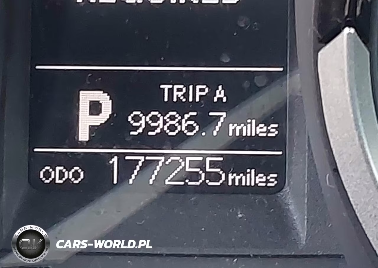 2016 Toyota Corolla S Plus VIN:5YFBURHE8GP561130 - 15