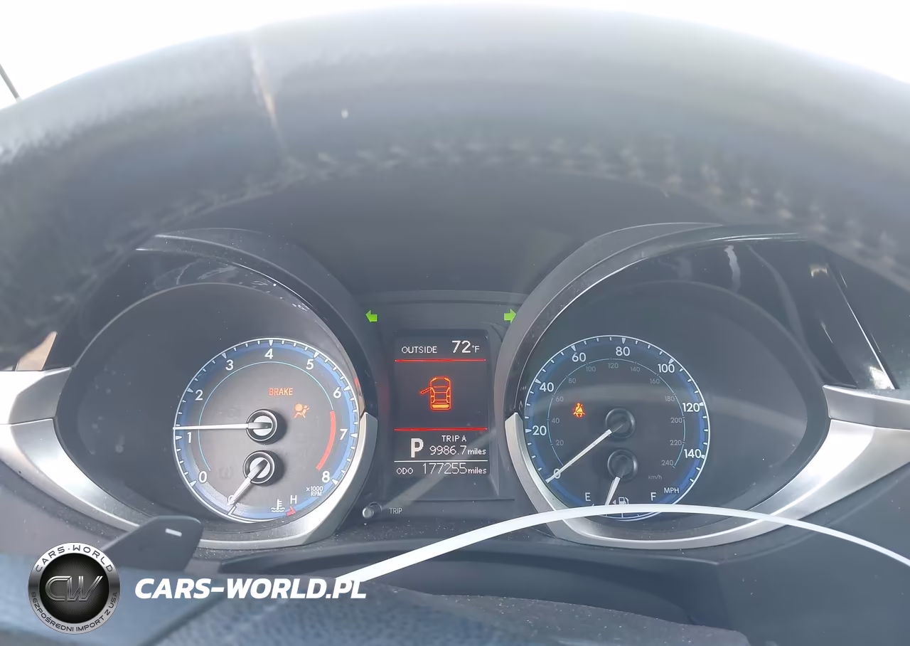 2016 Toyota Corolla S Plus VIN:5YFBURHE8GP561130 - 7