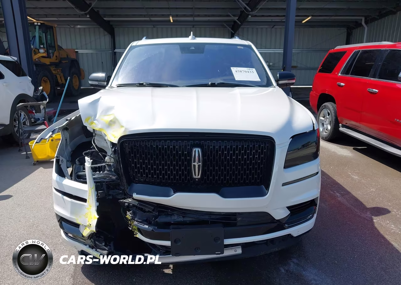 2018 Lincoln Navigator Reserve VIN:5LMJJ2LTXJEL10799 - 13