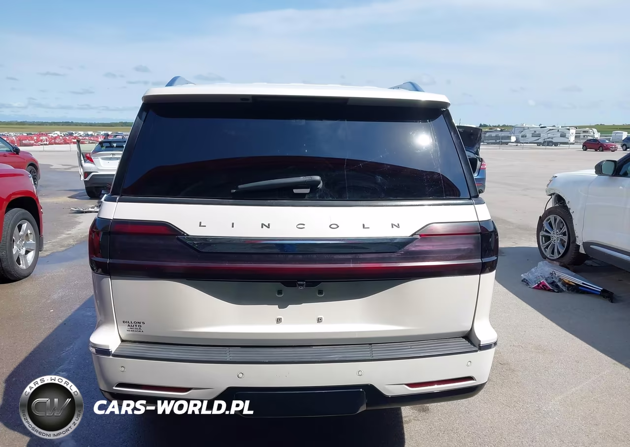 2018 Lincoln Navigator Reserve VIN:5LMJJ2LTXJEL10799 - 17