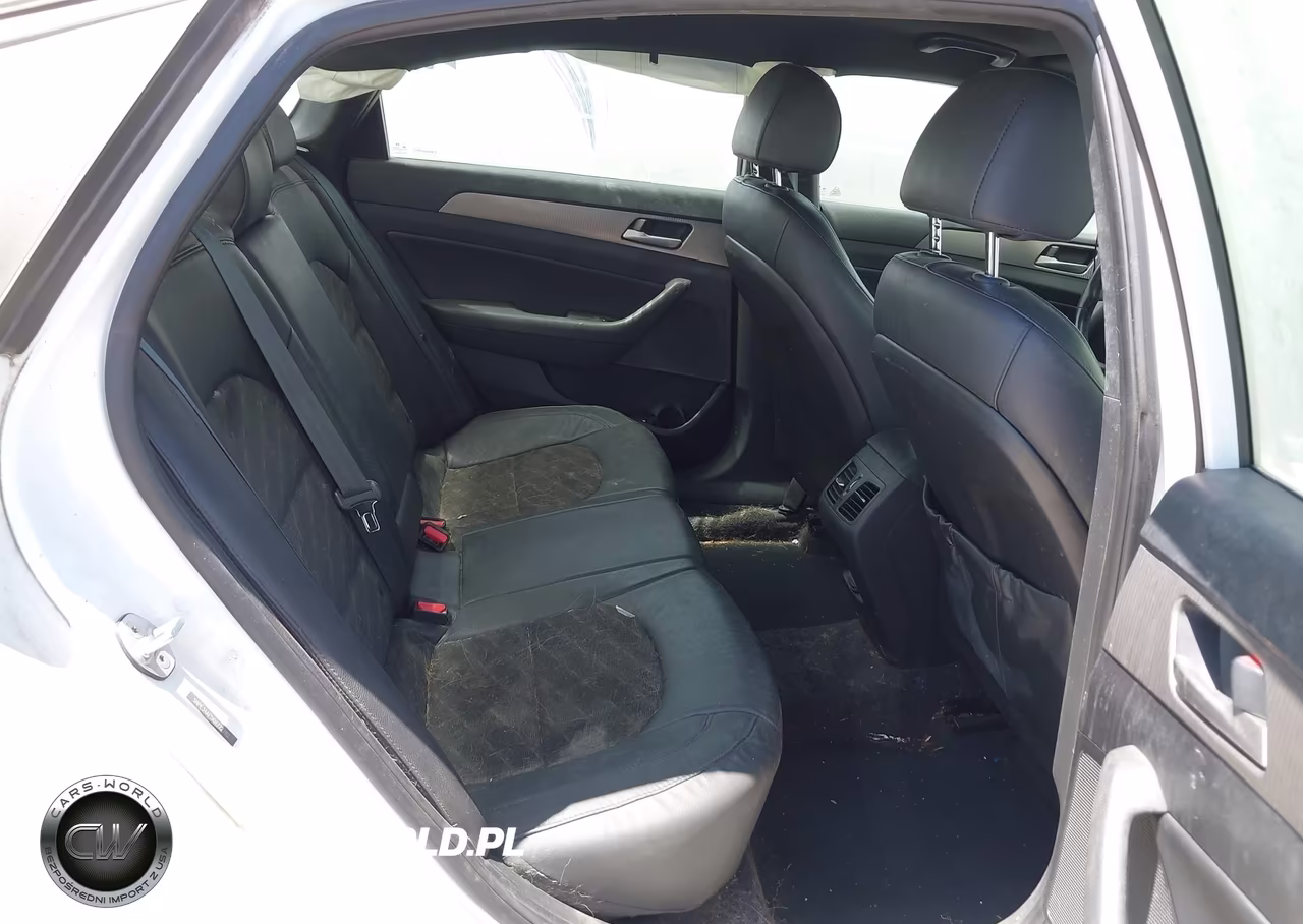 2019 Hyundai Sonata Sport VIN:5NPE34AF5KH772782 - 8