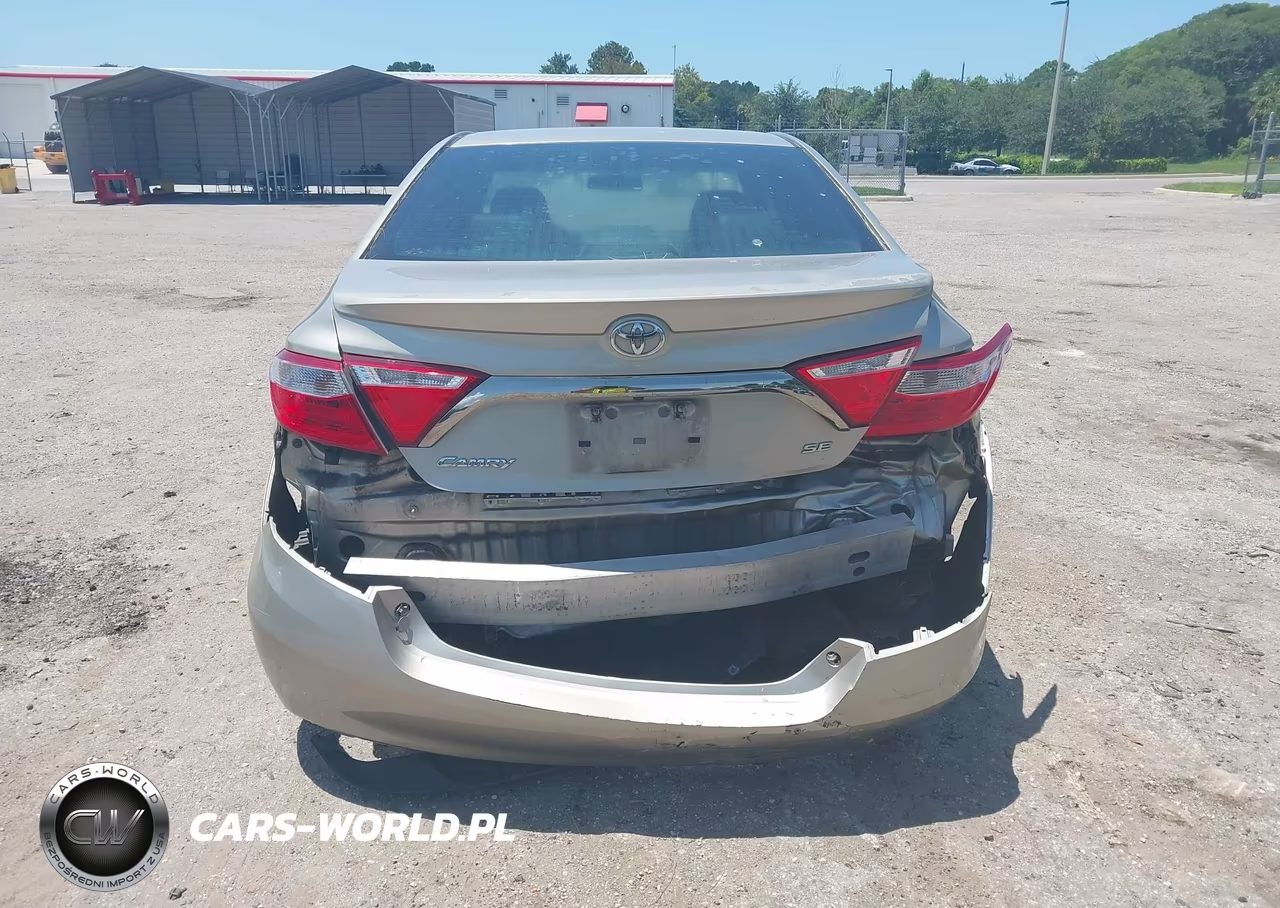 2017 Toyota Camry Se VIN:4T1BF1FK9HU640956 - 16