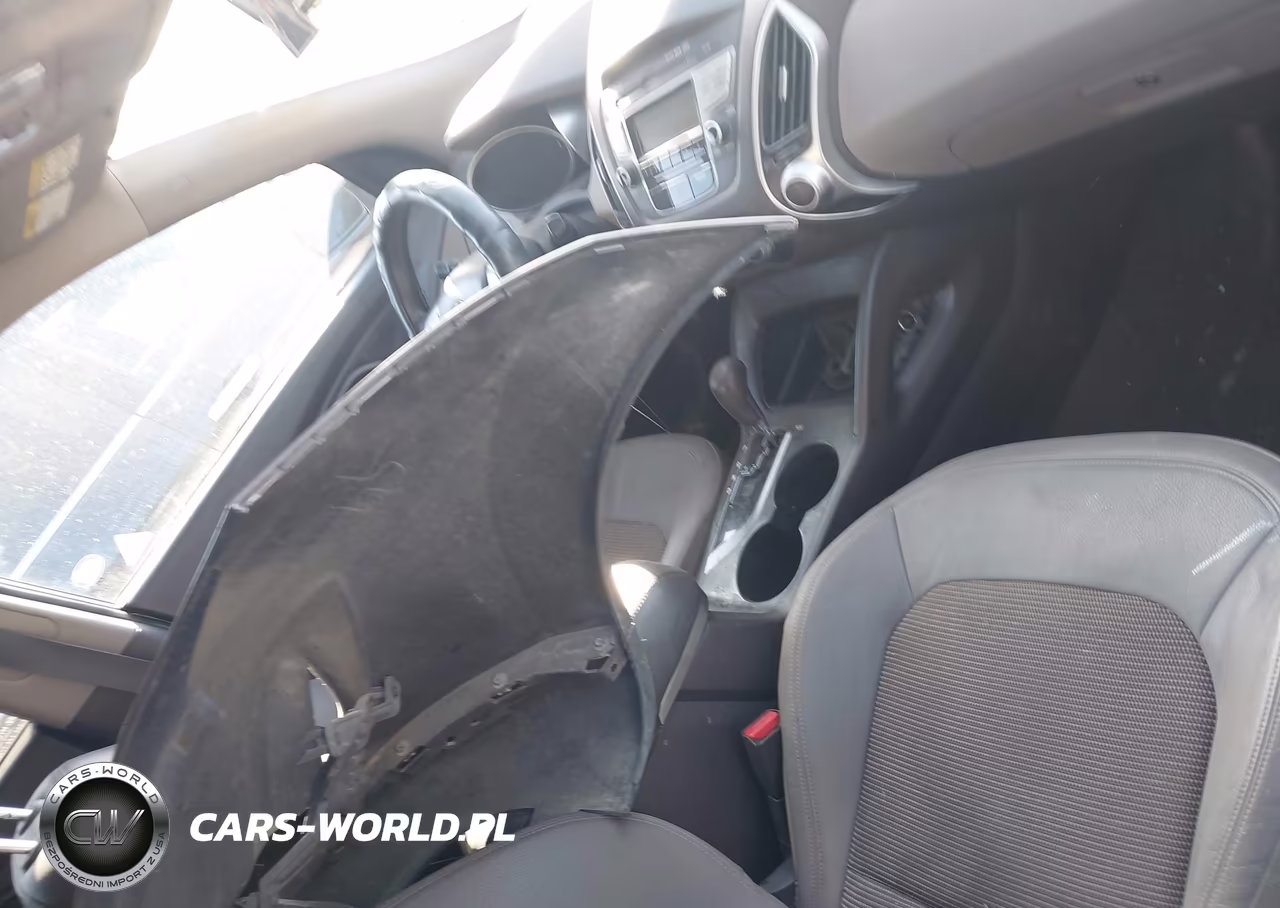 2011 Hyundai Tucson Gls VIN:KM8JU3AC2BU294155 - 5