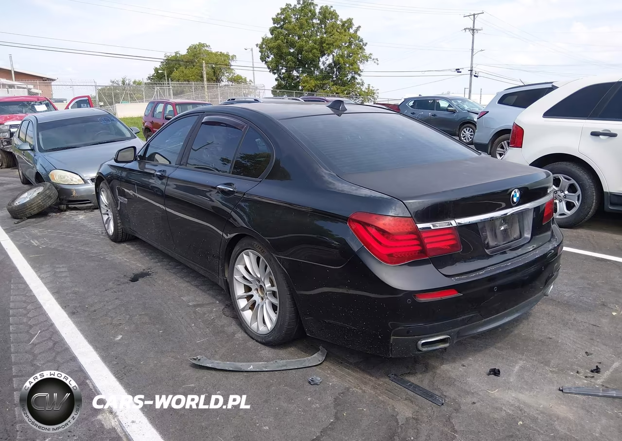 2013 BMW 740I VIN:WBAYA6C53DC994977 - 3