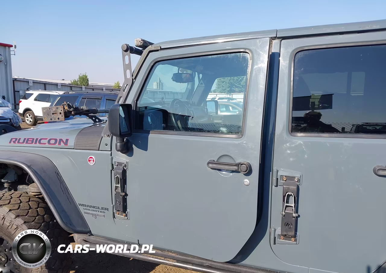 2014 Jeep Wrangler Unlimited Rubicon VIN:1C4BJWFG0EL119167 - 6