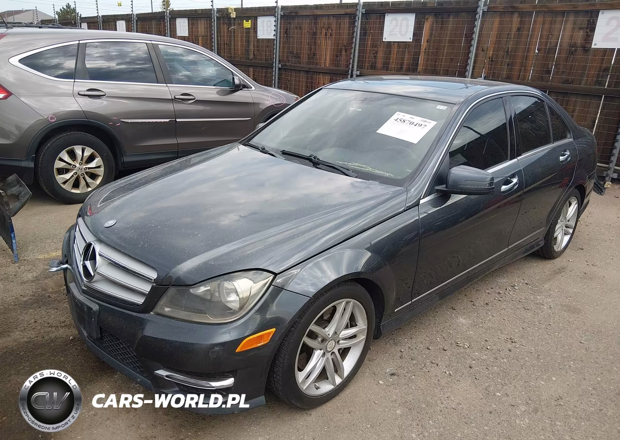 2013 Mercedes-Benz C 300 Sport 4Matic VIN:WDDGF8AB1DG075627 - 2