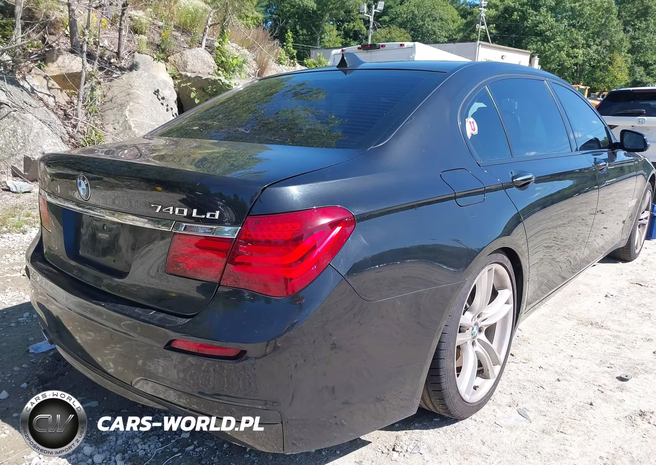 2015 BMW 740Ld xDrive VIN:WBAYG6C53FD383925 - 11
