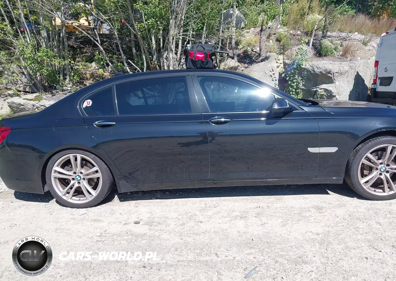 2015 BMW 740Ld xDrive VIN:WBAYG6C53FD383925 - 15