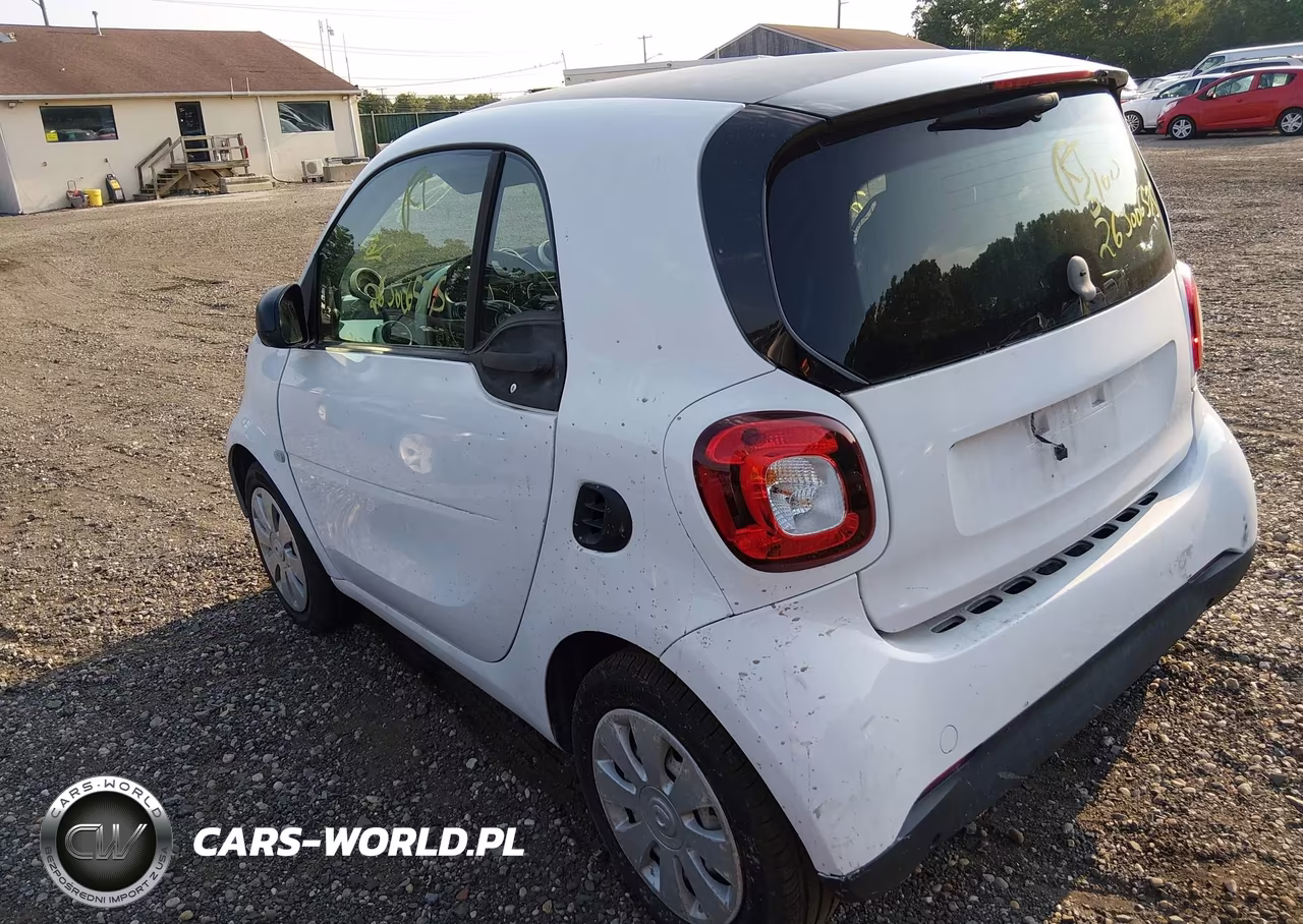 2016 Smart Fortwo Passion-Prime-Proxy-Pure VIN:WMEFJ5DA2GK104352 - 3