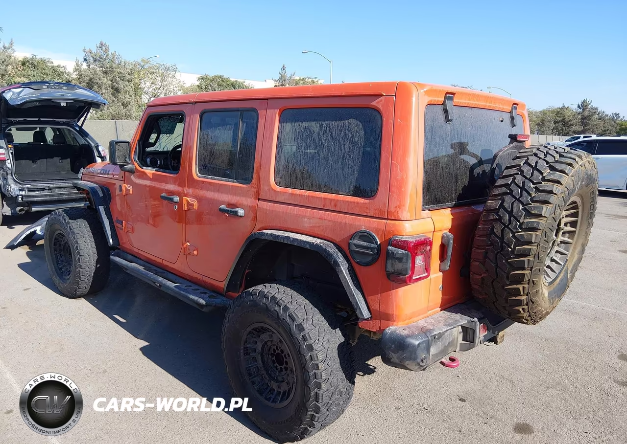 2018 Jeep Wrangler Unlimited Rubicon 4X4 VIN:1C4HJXFN4JW239450 - 3