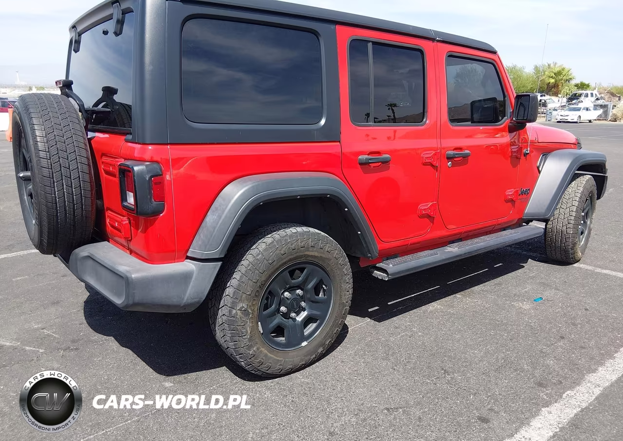 2021 Jeep Wrangler Unlimited Sport 4X4 VIN:1C4HJXDN1MW729352 - 4