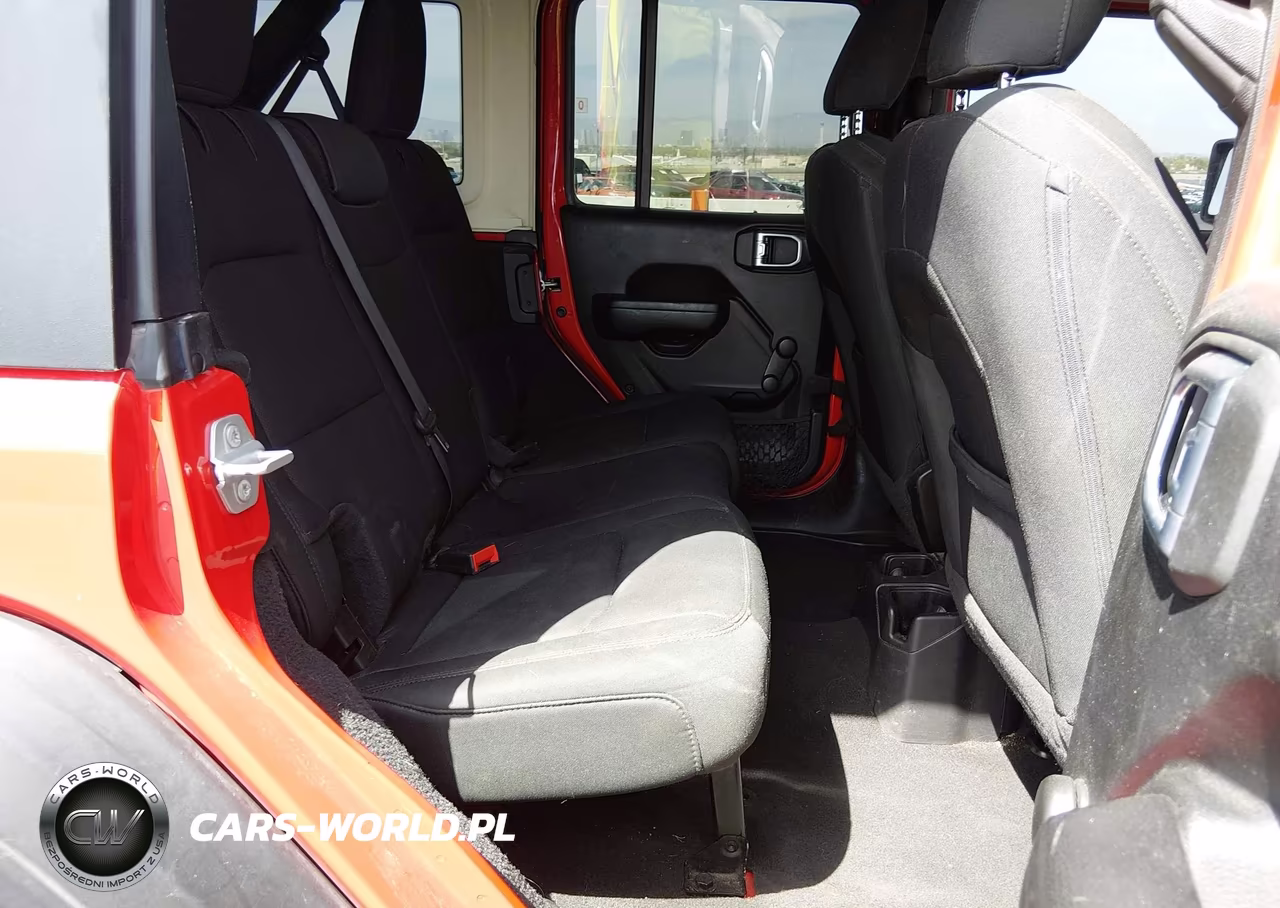 2021 Jeep Wrangler Unlimited Sport 4X4 VIN:1C4HJXDN1MW729352 - 8