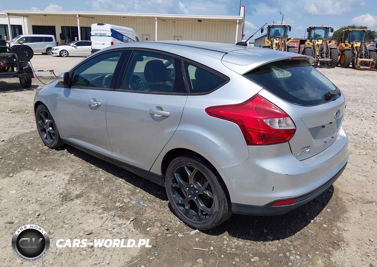 2013 Ford Focus Se VIN:1FADP3K2XDL344278 - 3
