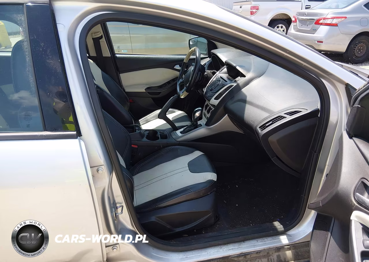 2013 Ford Focus Se VIN:1FADP3K2XDL344278 - 5