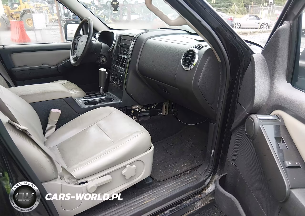 2008 Ford Explorer Xlt VIN:1FMEU73E68UB14904 - 5