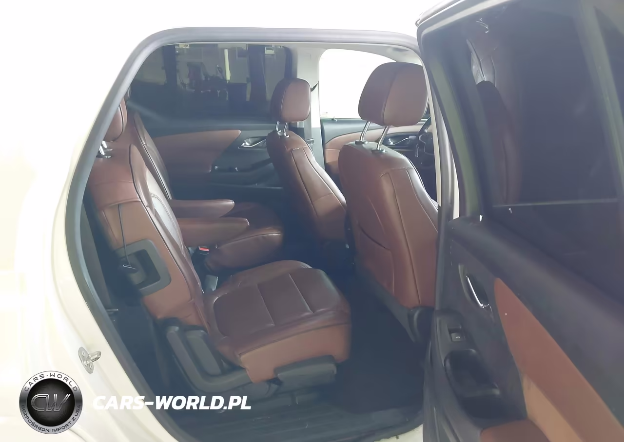 2018 Chevrolet Traverse High Country VIN:1GNEVKKW7JJ237138 - 8