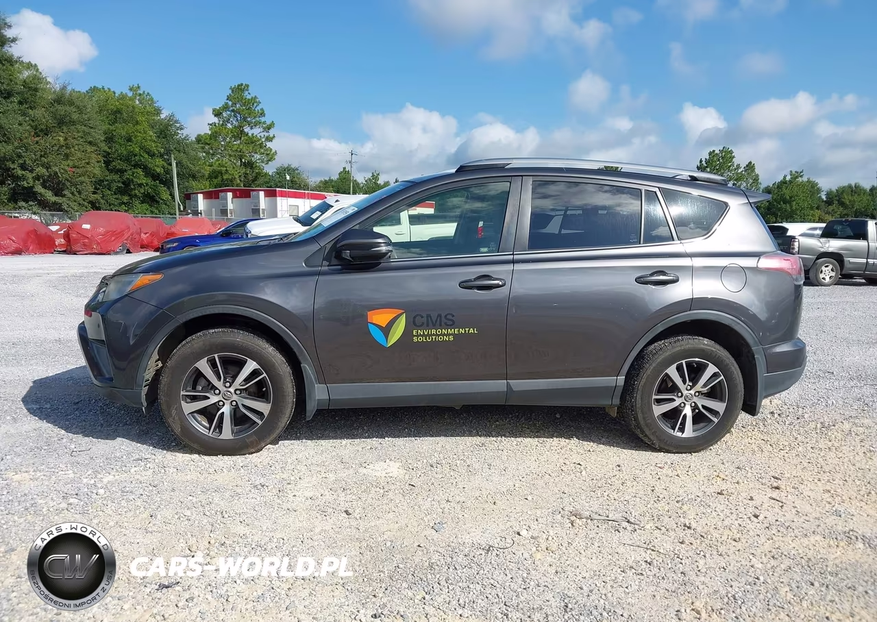2018 Toyota Rav4 Xle VIN:JTMRFREVXJJ726040 - 14