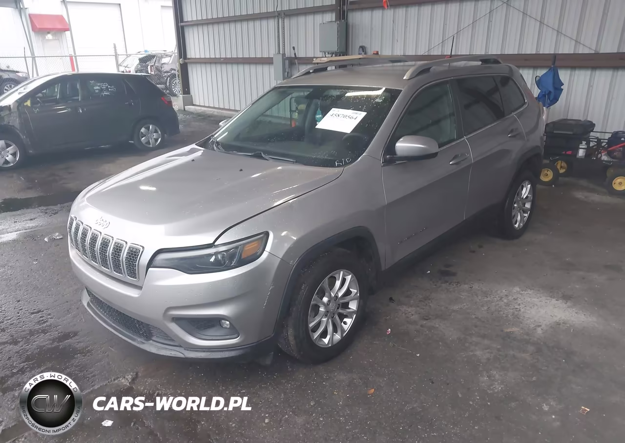 2019 Jeep Cherokee Latitude Fwd VIN:1C4PJLCXXKD272296 - 2
