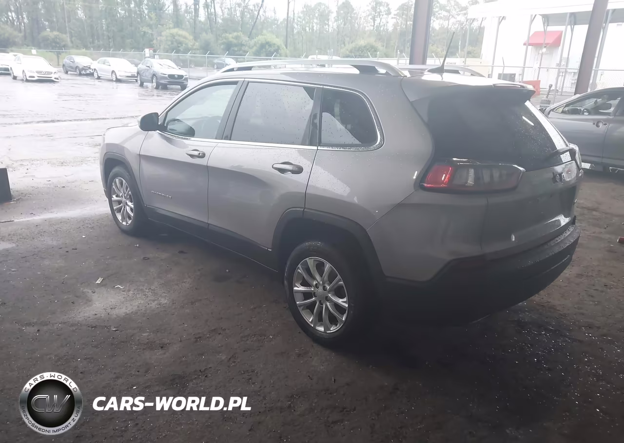 2019 Jeep Cherokee Latitude Fwd VIN:1C4PJLCXXKD272296 - 3