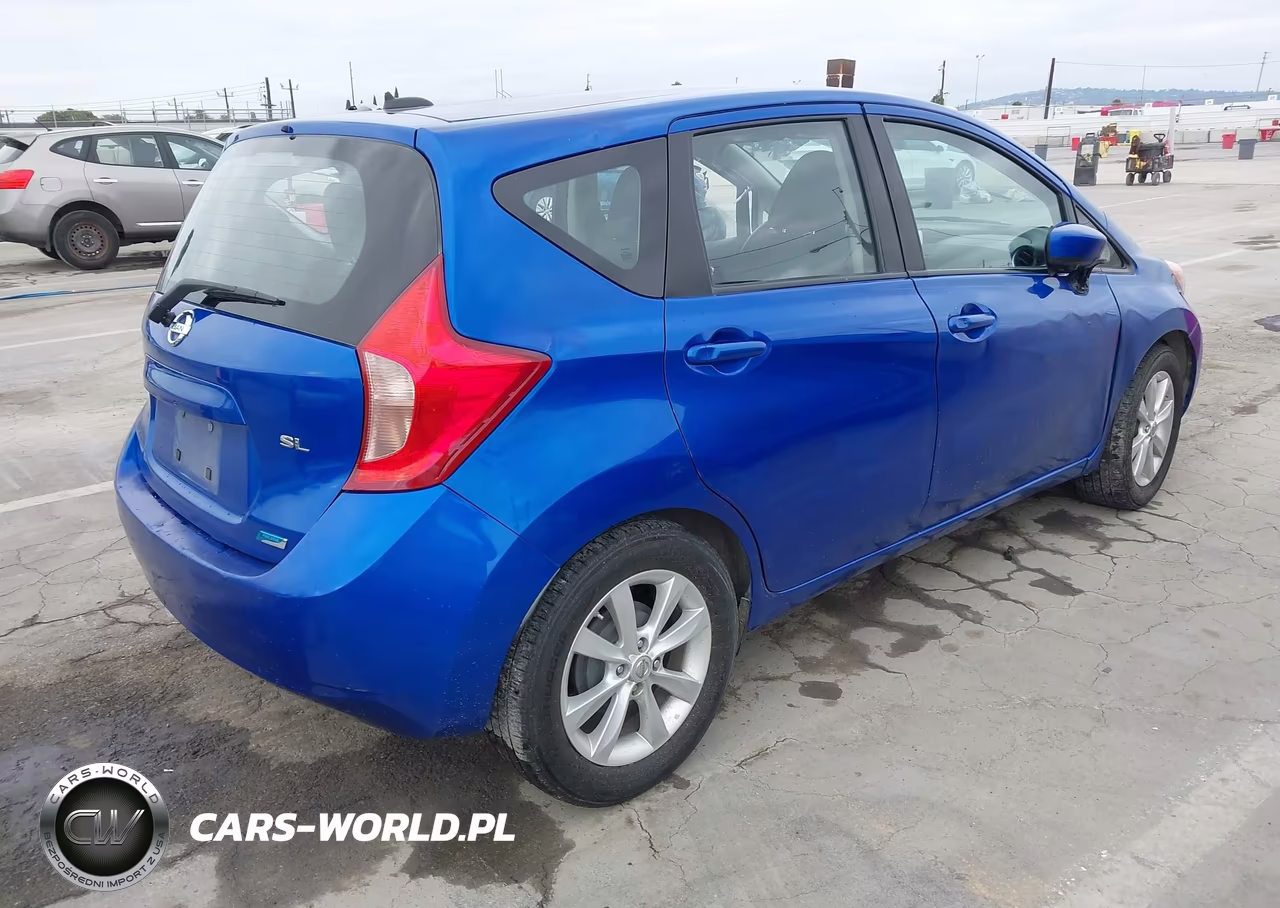 2015 Nissan Versa Note Sl VIN:3N1CE2CPXFL441684 - 4