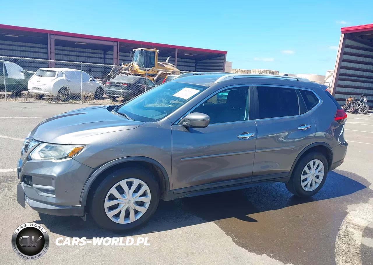 2017 Nissan Rogue S VIN:5N1AT2MT1HC745535 - 18