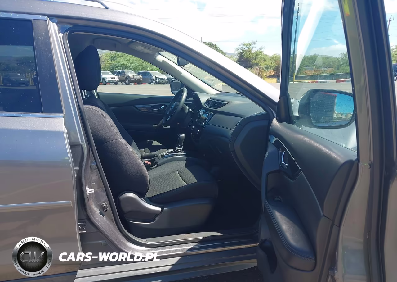 2017 Nissan Rogue S VIN:5N1AT2MT1HC745535 - 5