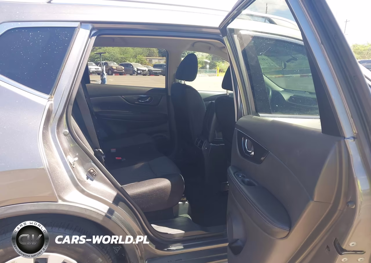 2017 Nissan Rogue S VIN:5N1AT2MT1HC745535 - 8
