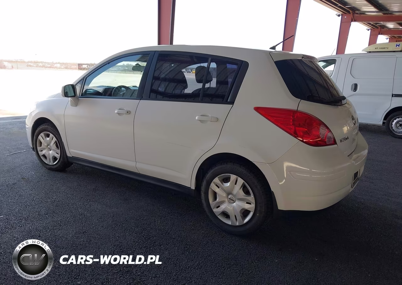 2011 Nissan Versa 1.8S VIN:3N1BC1CP9BL456196 - 3