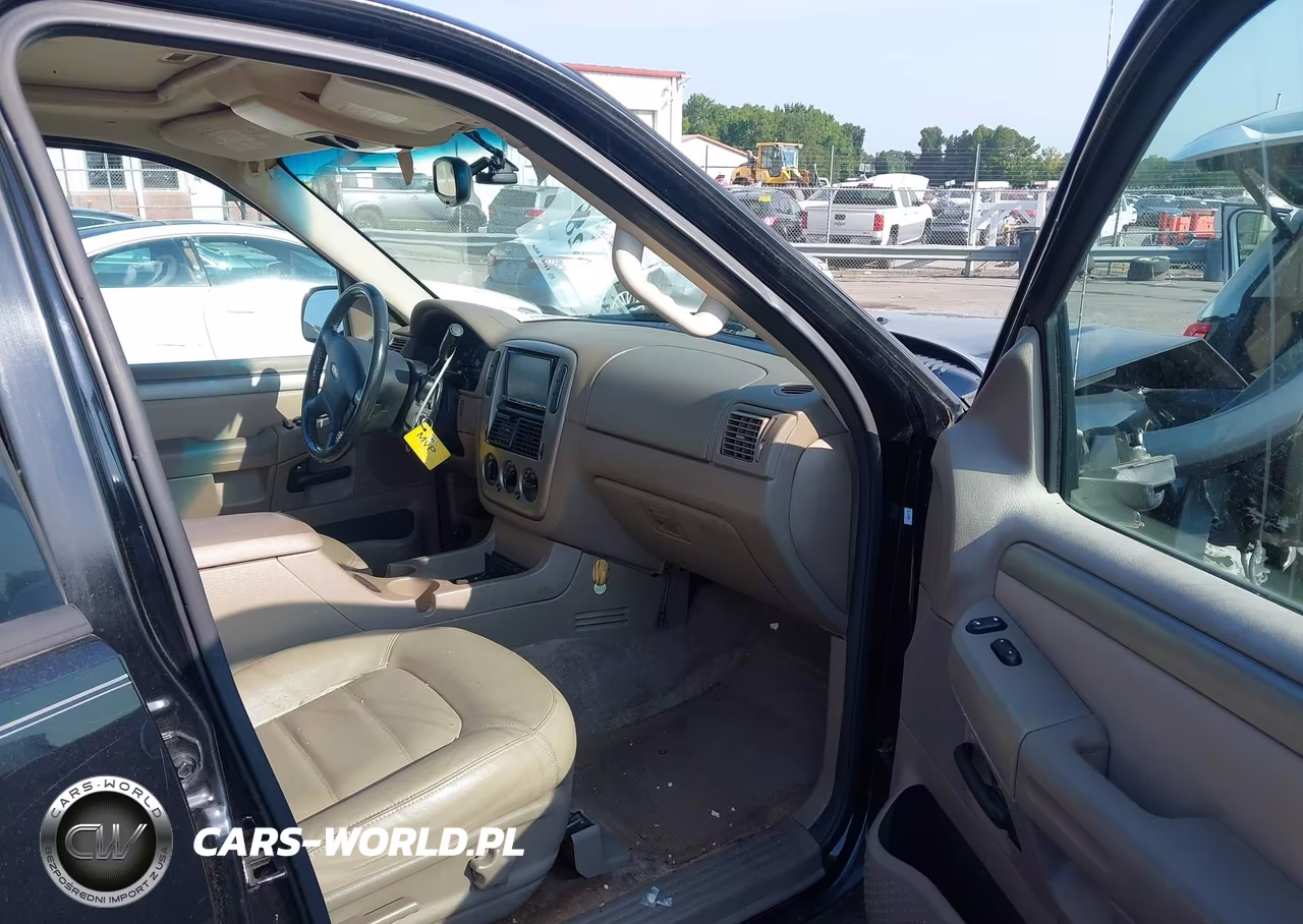 2004 Ford Explorer Xlt VIN:1FMZU63K54UA63066 - 5