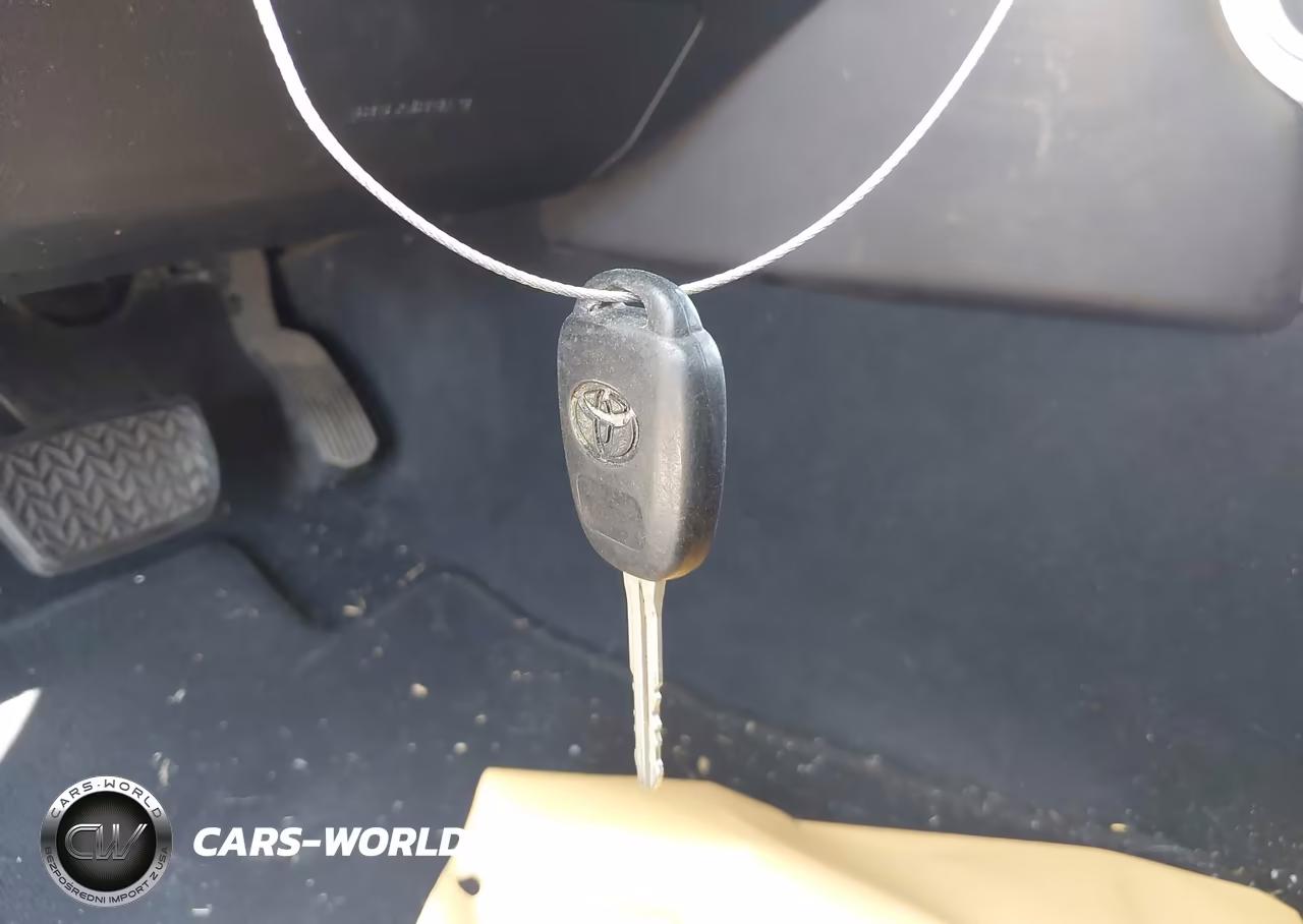 2015 Toyota Camry Se VIN:4T1BF1FK3FU025364 - 11