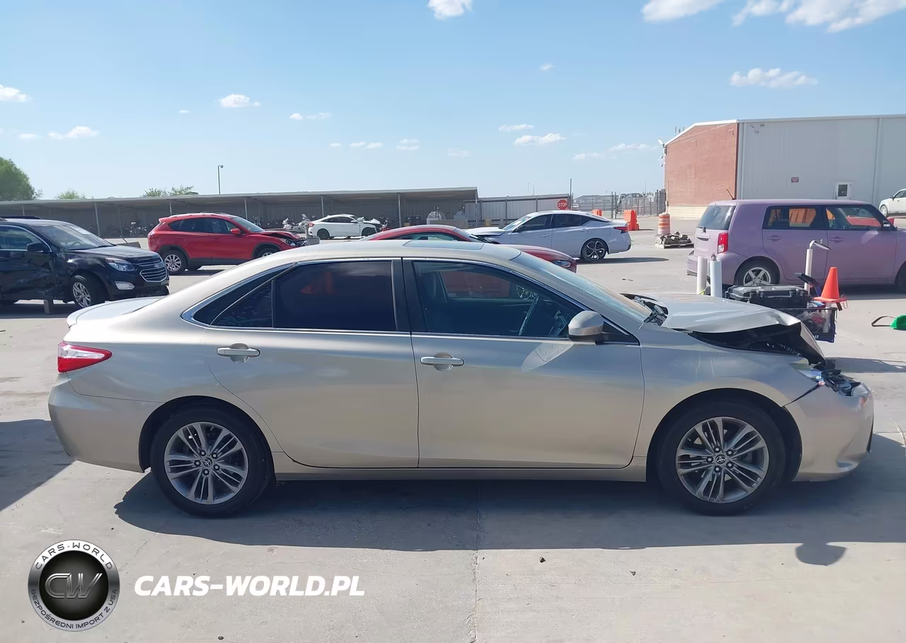 2015 Toyota Camry Se VIN:4T1BF1FK3FU025364 - 13