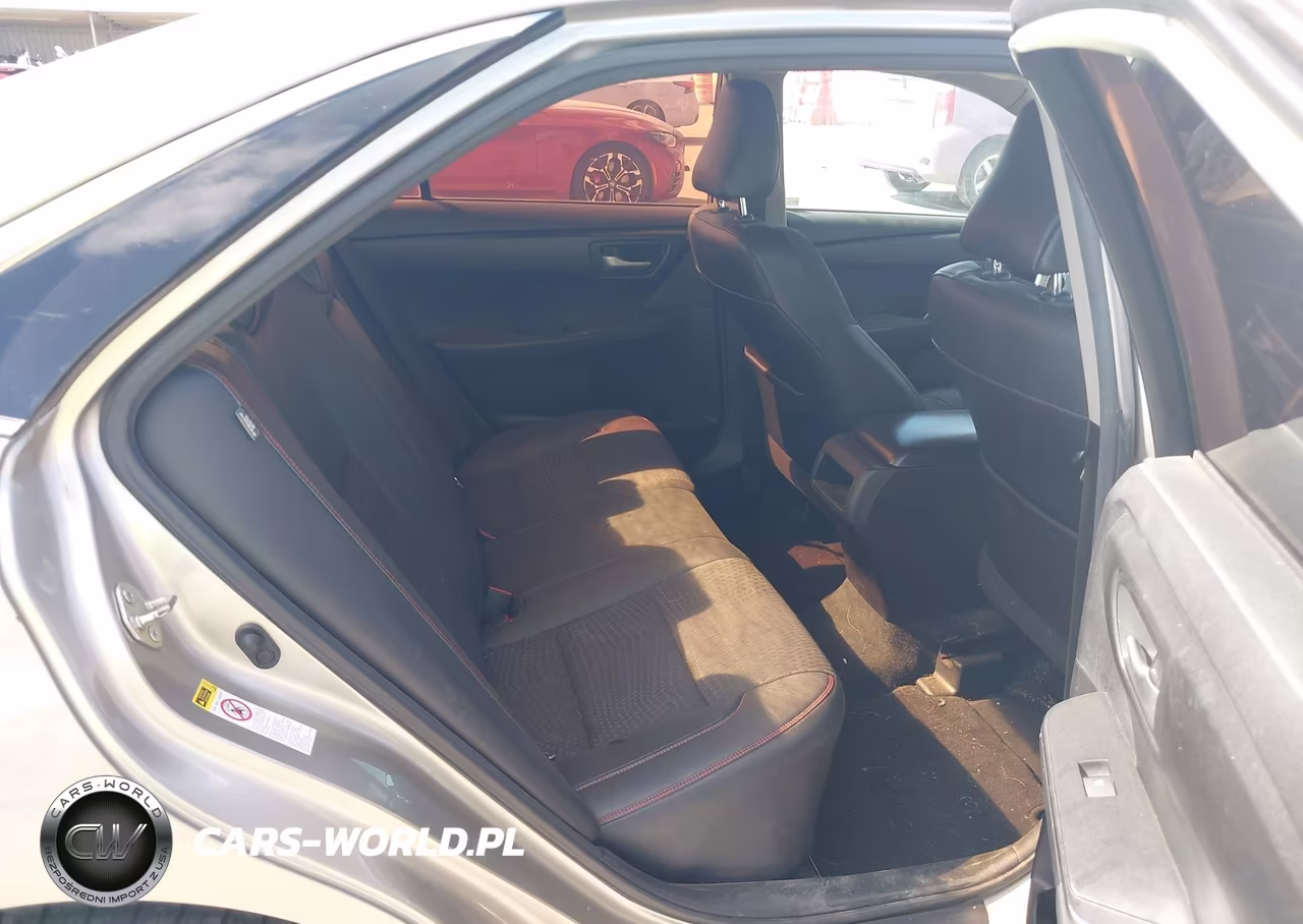 2015 Toyota Camry Se VIN:4T1BF1FK3FU025364 - 8