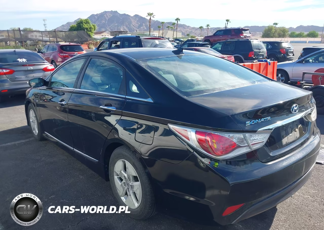 2012 Hyundai Sonata Hybrid VIN:KMHEC4A41CA062703 - 3